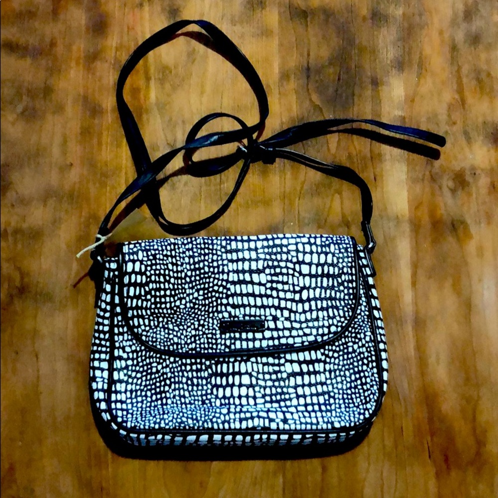Vera Bradley crossbody -midnight snakeskin